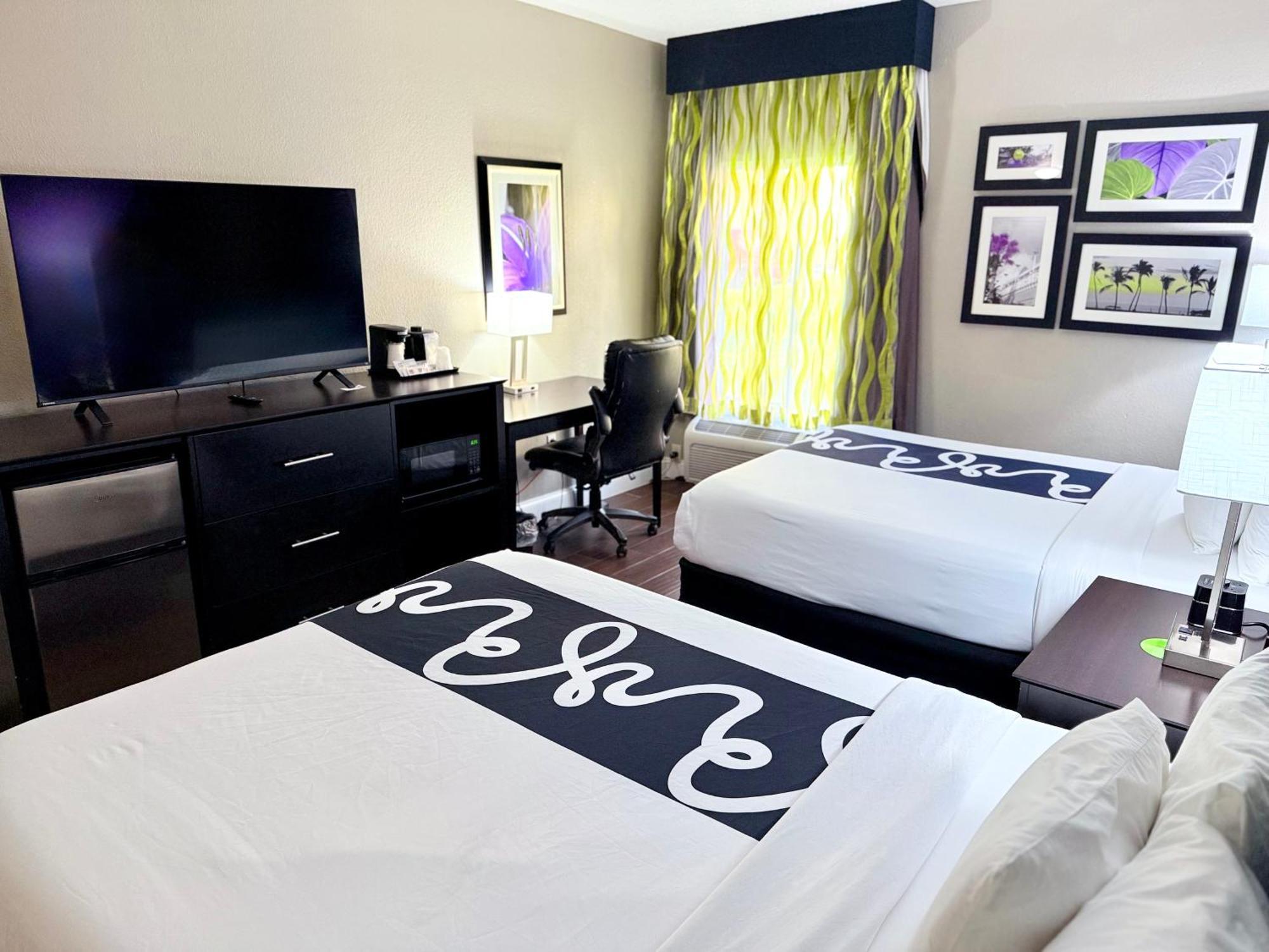 La Quinta By Wyndham Orlando Universal Area - Free Shuttle To Universal Bagian luar foto