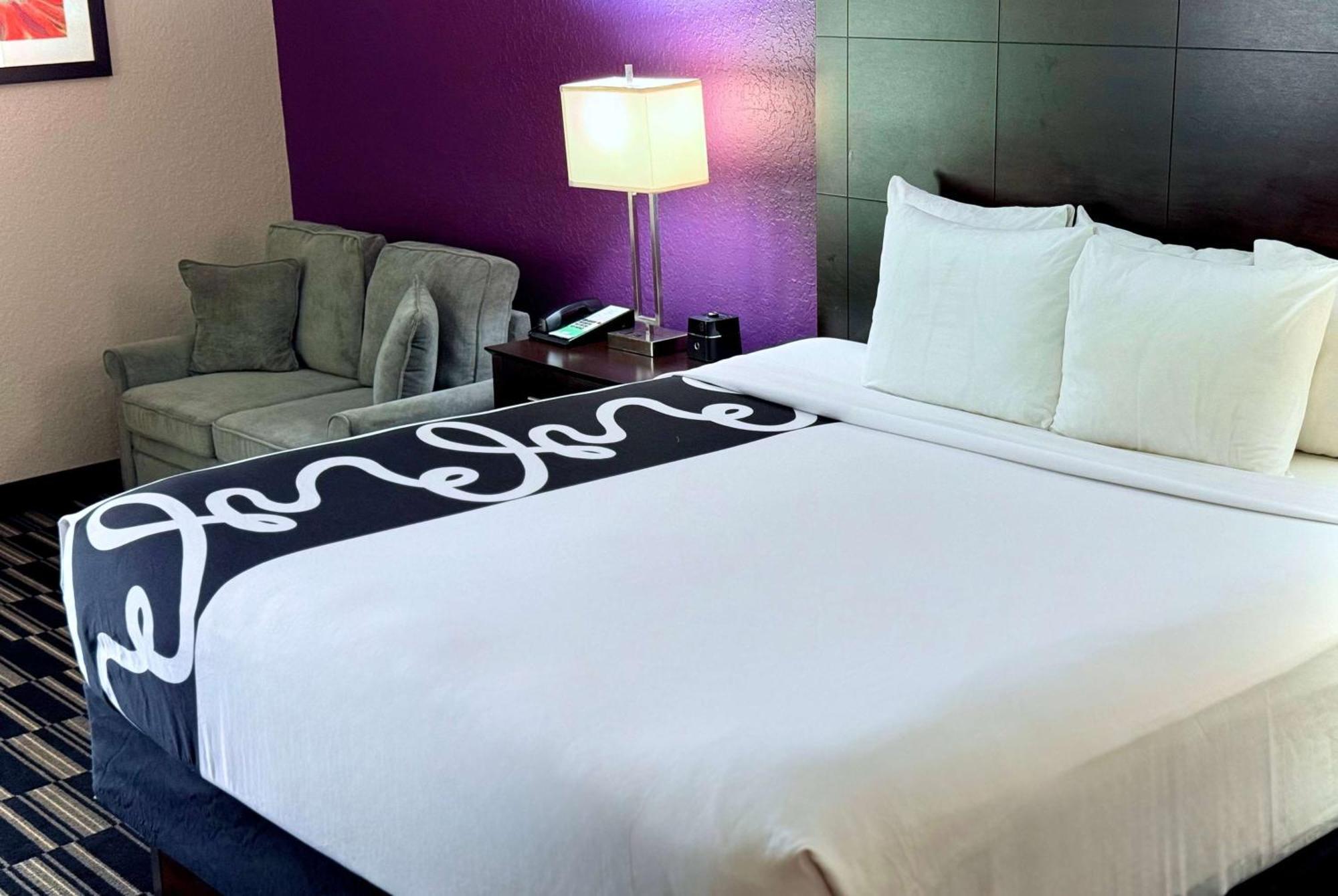 La Quinta By Wyndham Orlando Universal Area - Free Shuttle To Universal Bagian luar foto