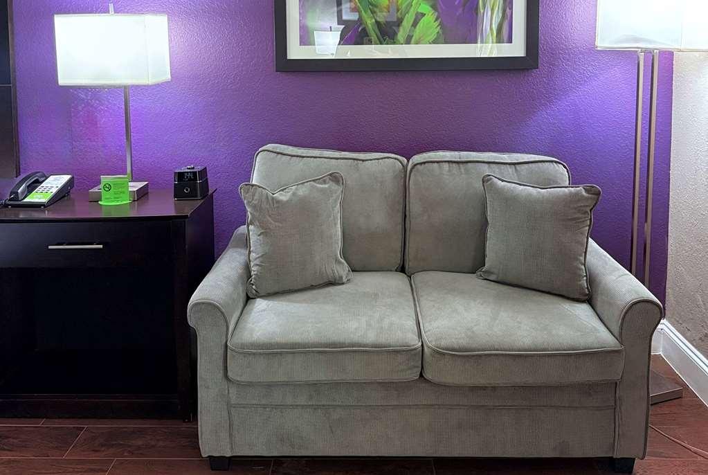 La Quinta By Wyndham Orlando Universal Area - Free Shuttle To Universal Ruang foto